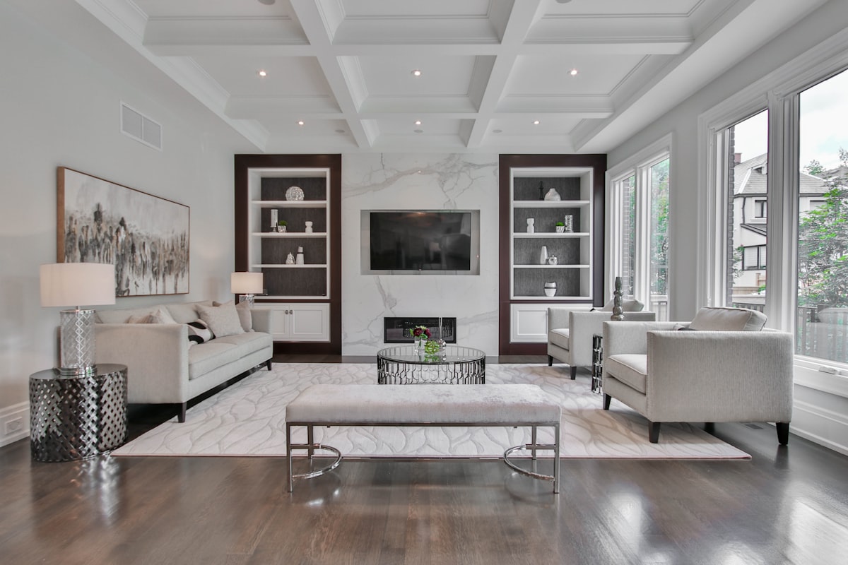 How Top Interior Designers Would Decorate a Rental Apartment